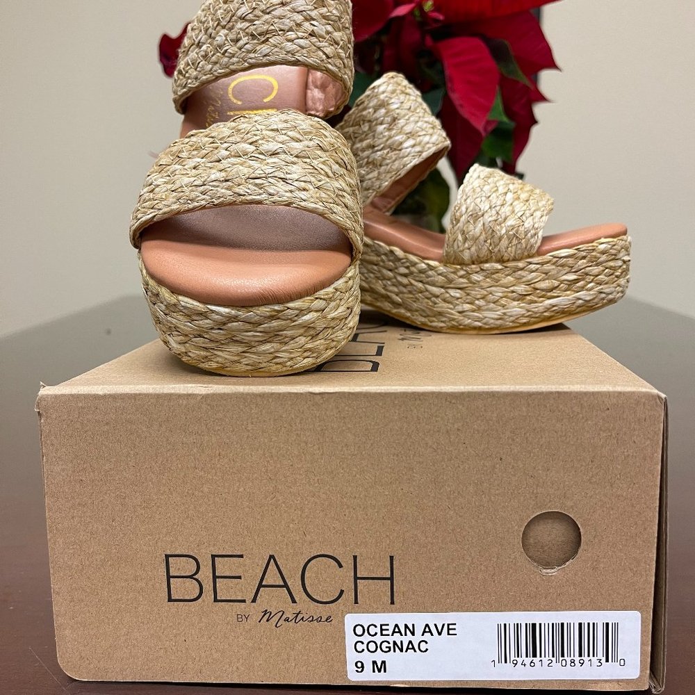 Beach by Matisse Platform Raffia Sandals